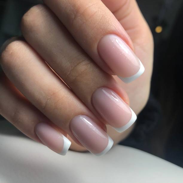 French Manicure - CND - Vinylux